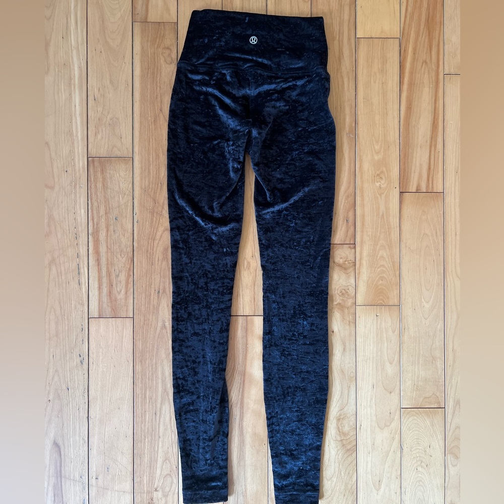 RARE limited edition Lululemon Crushed Velvet Leggings 2